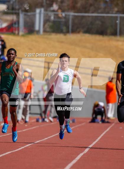 Thumbnail 3 in Terror Track & Field Invitational photogallery.