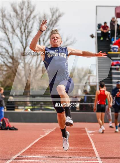 Thumbnail 2 in Terror Track & Field Invitational photogallery.
