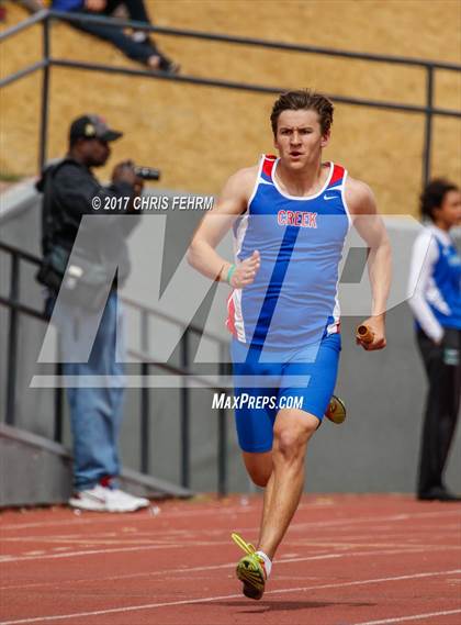 Thumbnail 1 in Terror Track & Field Invitational photogallery.