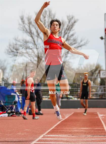 Thumbnail 3 in Terror Track & Field Invitational photogallery.