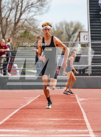 Thumbnail 2 in Terror Track & Field Invitational photogallery.