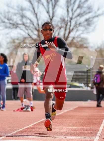 Thumbnail 3 in Terror Track & Field Invitational photogallery.