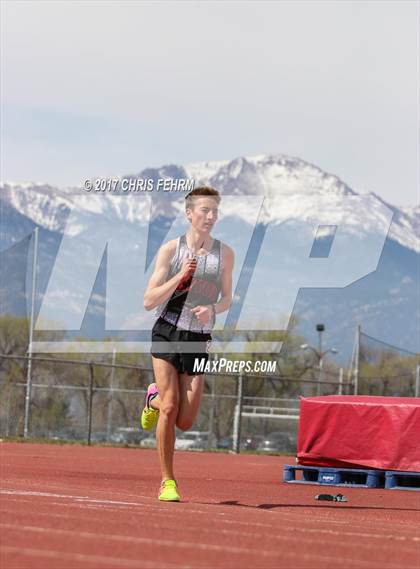 Thumbnail 2 in Terror Track & Field Invitational photogallery.