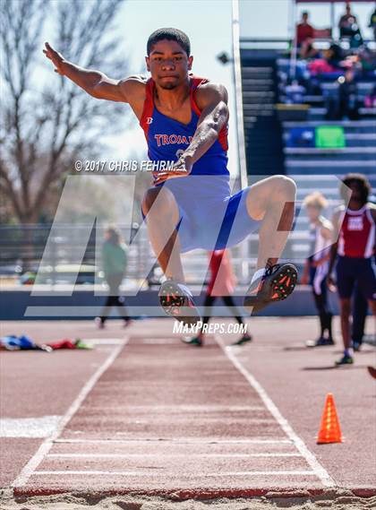Thumbnail 1 in Terror Track & Field Invitational photogallery.