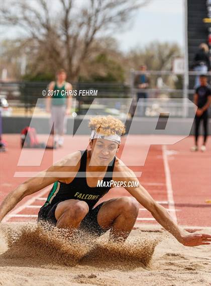 Thumbnail 3 in Terror Track & Field Invitational photogallery.