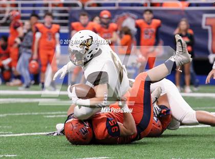 Thumbnail 2 in Hanna vs Brandeis (UIL 6A Region Playoff) photogallery.