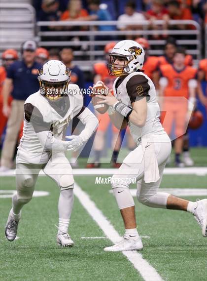 Thumbnail 1 in Hanna vs Brandeis (UIL 6A Region Playoff) photogallery.