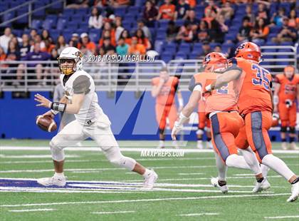 Thumbnail 3 in Hanna vs Brandeis (UIL 6A Region Playoff) photogallery.