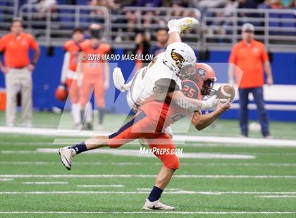 Thumbnail 2 in Hanna vs Brandeis (UIL 6A Region Playoff) photogallery.