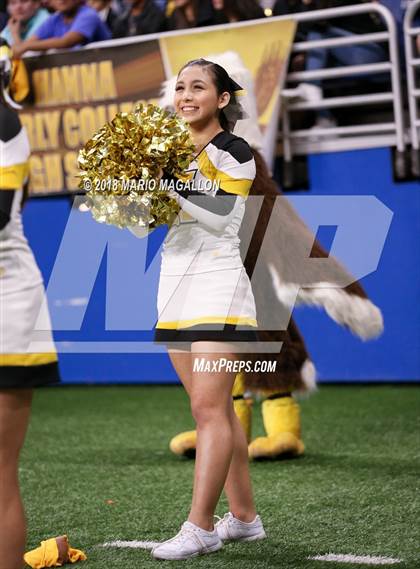 Thumbnail 1 in Hanna vs Brandeis (UIL 6A Region Playoff) photogallery.