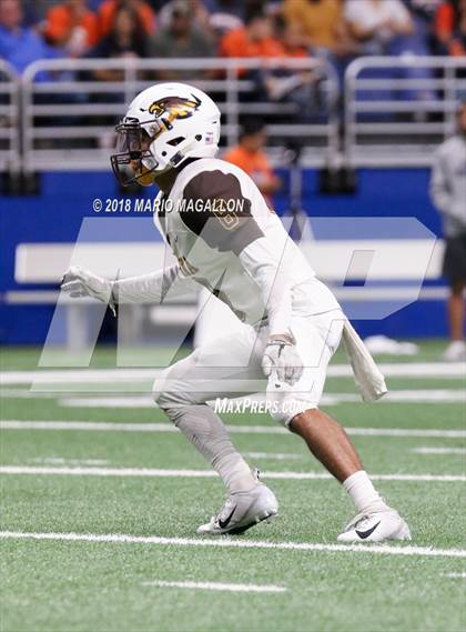 Thumbnail 1 in Hanna vs Brandeis (UIL 6A Region Playoff) photogallery.