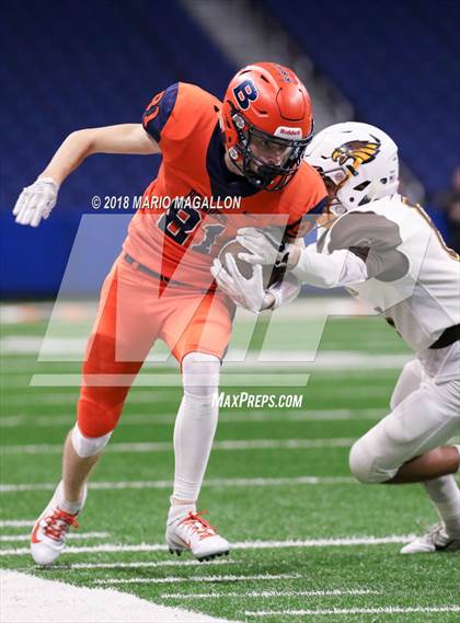 Thumbnail 3 in Hanna vs Brandeis (UIL 6A Region Playoff) photogallery.
