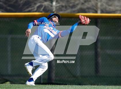 Thumbnail 1 in Red Bank vs East Hamilton photogallery.