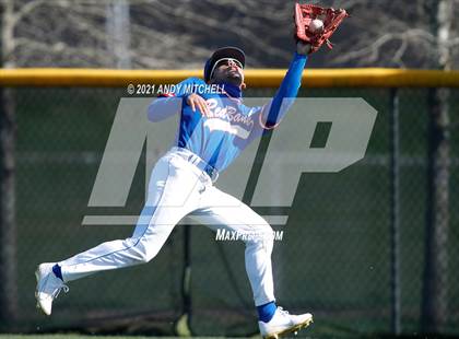 Thumbnail 1 in Red Bank vs East Hamilton photogallery.