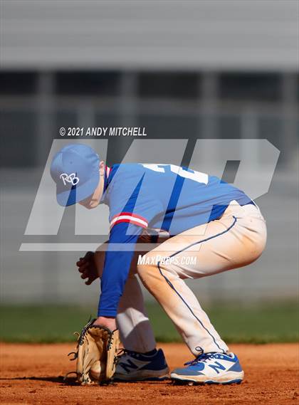 Thumbnail 3 in Red Bank vs East Hamilton photogallery.