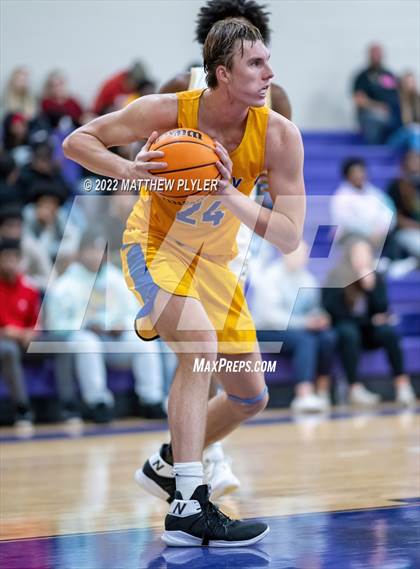 Thumbnail 3 in Laney vs. Pinecrest (2021 Bladen Offroad Christmas Tournament) photogallery.