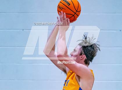 Thumbnail 3 in Laney vs. Pinecrest (2021 Bladen Offroad Christmas Tournament) photogallery.