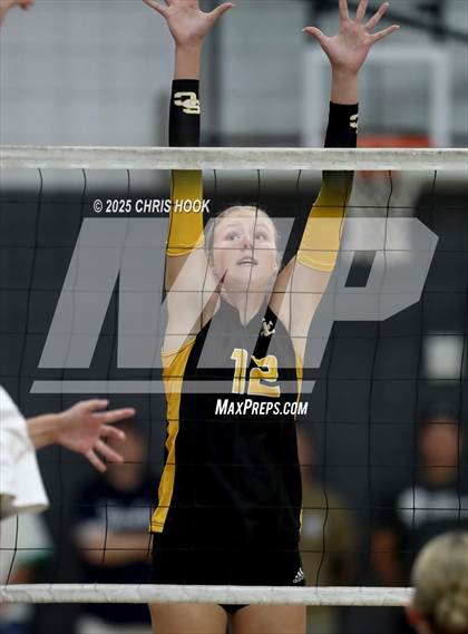 Thumbnail 1 in Orange Lutheran vs. Salpointe Catholic (Lancer Invitational) photogallery.