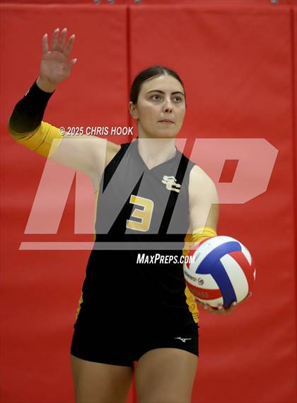 Thumbnail 2 in Orange Lutheran vs. Salpointe Catholic (Lancer Invitational) photogallery.