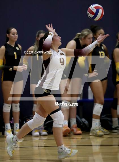 Thumbnail 2 in Orange Lutheran vs. Salpointe Catholic (Lancer Invitational) photogallery.