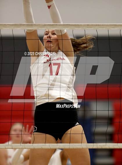 Thumbnail 1 in Orange Lutheran vs. Salpointe Catholic (Lancer Invitational) photogallery.