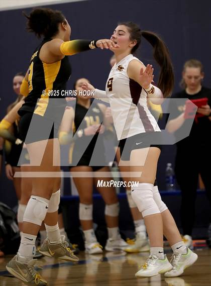 Thumbnail 1 in Orange Lutheran vs. Salpointe Catholic (Lancer Invitational) photogallery.