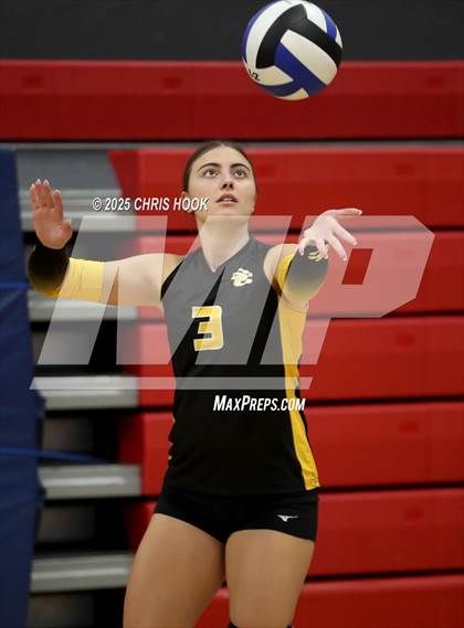 Thumbnail 2 in Orange Lutheran vs. Salpointe Catholic (Lancer Invitational) photogallery.
