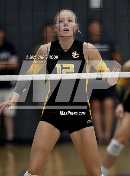 Thumbnail 3 in Orange Lutheran vs. Salpointe Catholic (Lancer Invitational) photogallery.