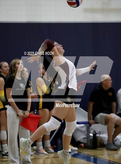 Thumbnail 1 in Orange Lutheran vs. Salpointe Catholic (Lancer Invitational) photogallery.