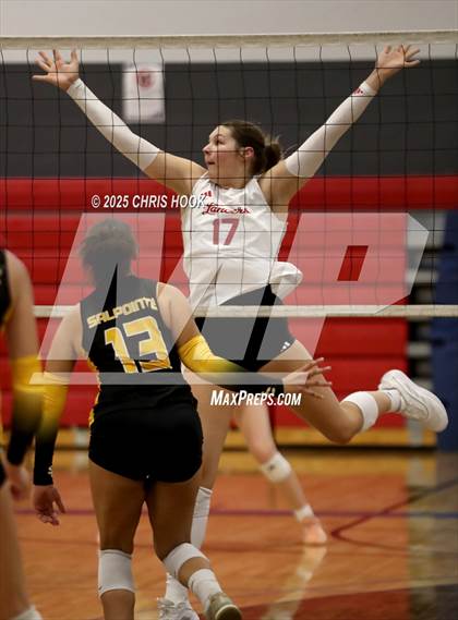 Thumbnail 1 in Orange Lutheran vs. Salpointe Catholic (Lancer Invitational) photogallery.