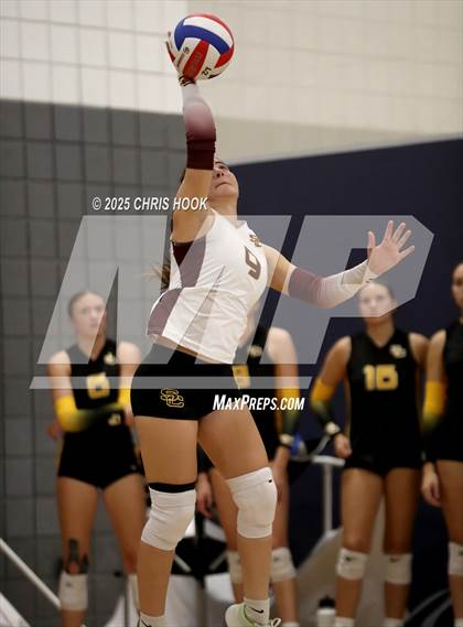 Thumbnail 3 in Orange Lutheran vs. Salpointe Catholic (Lancer Invitational) photogallery.