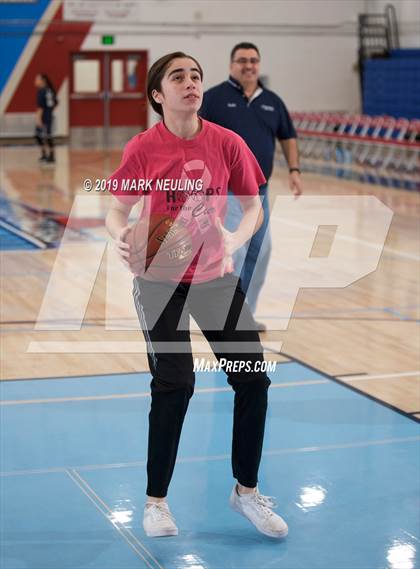 Thumbnail 2 in Carlmont @ Hillsdale photogallery.