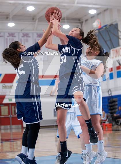 Thumbnail 3 in Carlmont @ Hillsdale photogallery.