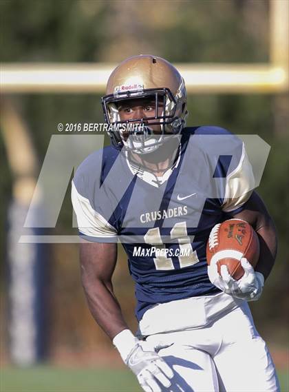 Thumbnail 2 in Canisius vs. Bishop Timon-St. Jude (Monsignor Martin Semifinal) photogallery.