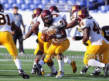 Thumbnail 3 in Bishop McNamara vs. Landon (Patriot Classic) photogallery.