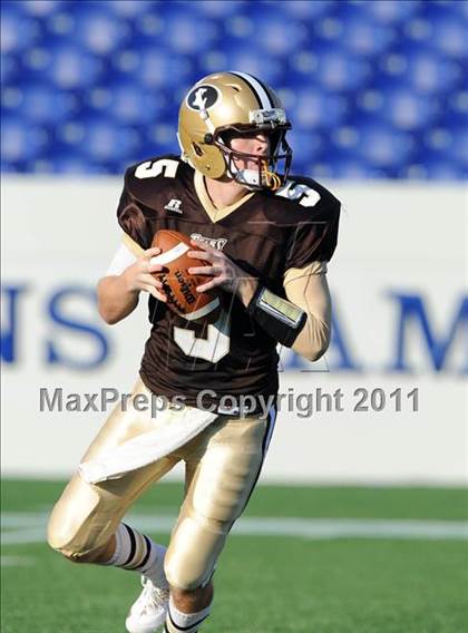 Thumbnail 3 in Bishop McNamara vs. Landon (Patriot Classic) photogallery.