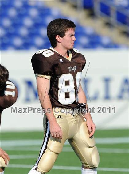 Thumbnail 3 in Bishop McNamara vs. Landon (Patriot Classic) photogallery.