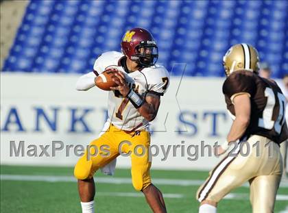 Thumbnail 2 in Bishop McNamara vs. Landon (Patriot Classic) photogallery.