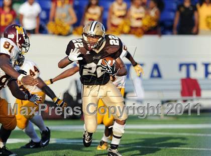 Thumbnail 3 in Bishop McNamara vs. Landon (Patriot Classic) photogallery.
