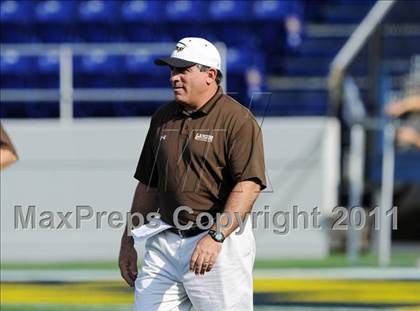 Thumbnail 3 in Bishop McNamara vs. Landon (Patriot Classic) photogallery.