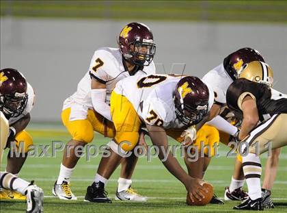 Thumbnail 3 in Bishop McNamara vs. Landon (Patriot Classic) photogallery.