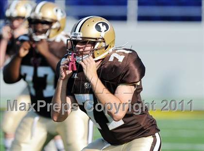 Thumbnail 2 in Bishop McNamara vs. Landon (Patriot Classic) photogallery.
