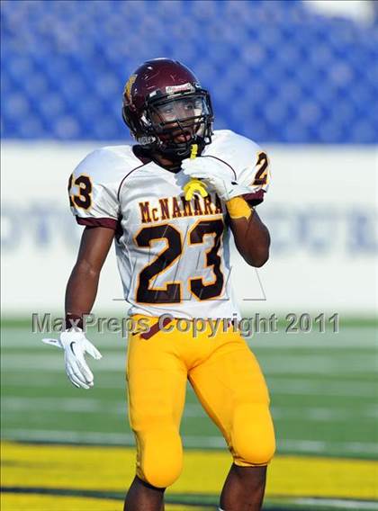 Thumbnail 2 in Bishop McNamara vs. Landon (Patriot Classic) photogallery.