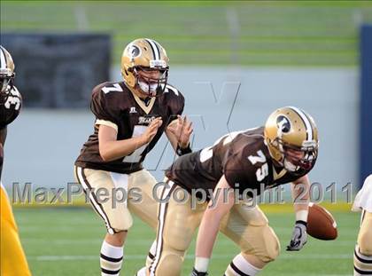 Thumbnail 2 in Bishop McNamara vs. Landon (Patriot Classic) photogallery.