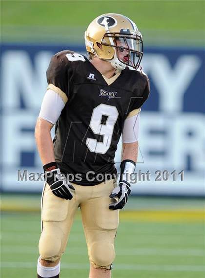 Thumbnail 1 in Bishop McNamara vs. Landon (Patriot Classic) photogallery.