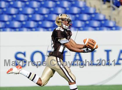 Thumbnail 3 in Bishop McNamara vs. Landon (Patriot Classic) photogallery.
