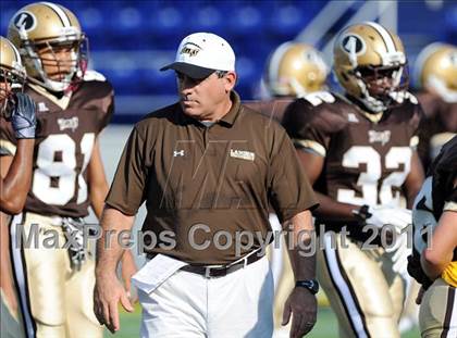 Thumbnail 3 in Bishop McNamara vs. Landon (Patriot Classic) photogallery.