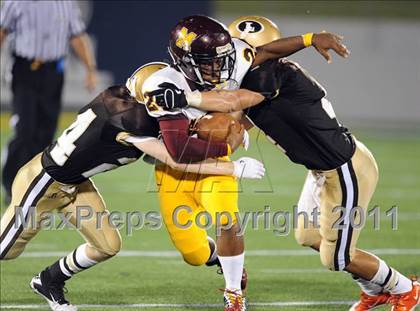 Thumbnail 1 in Bishop McNamara vs. Landon (Patriot Classic) photogallery.