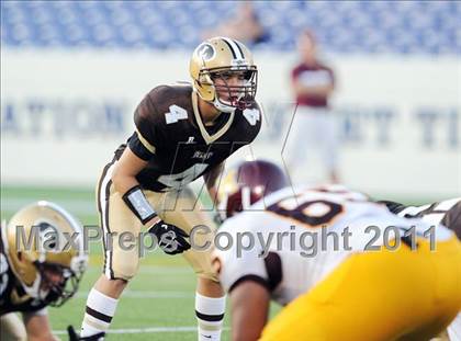 Thumbnail 2 in Bishop McNamara vs. Landon (Patriot Classic) photogallery.