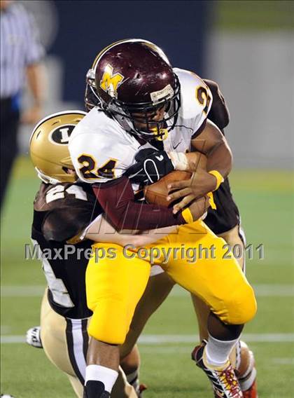 Thumbnail 2 in Bishop McNamara vs. Landon (Patriot Classic) photogallery.